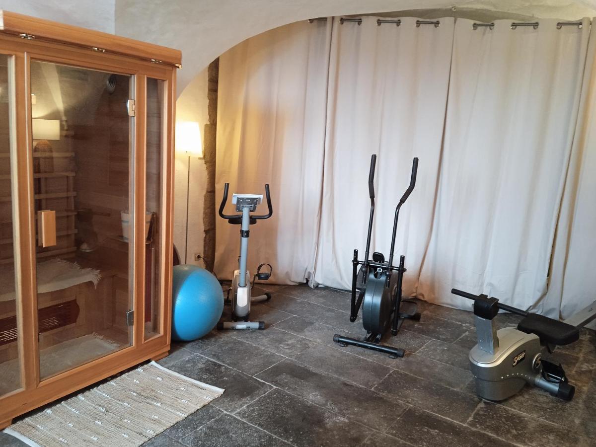 Le Couvent Hotel Veyre-Monton Екстериор снимка