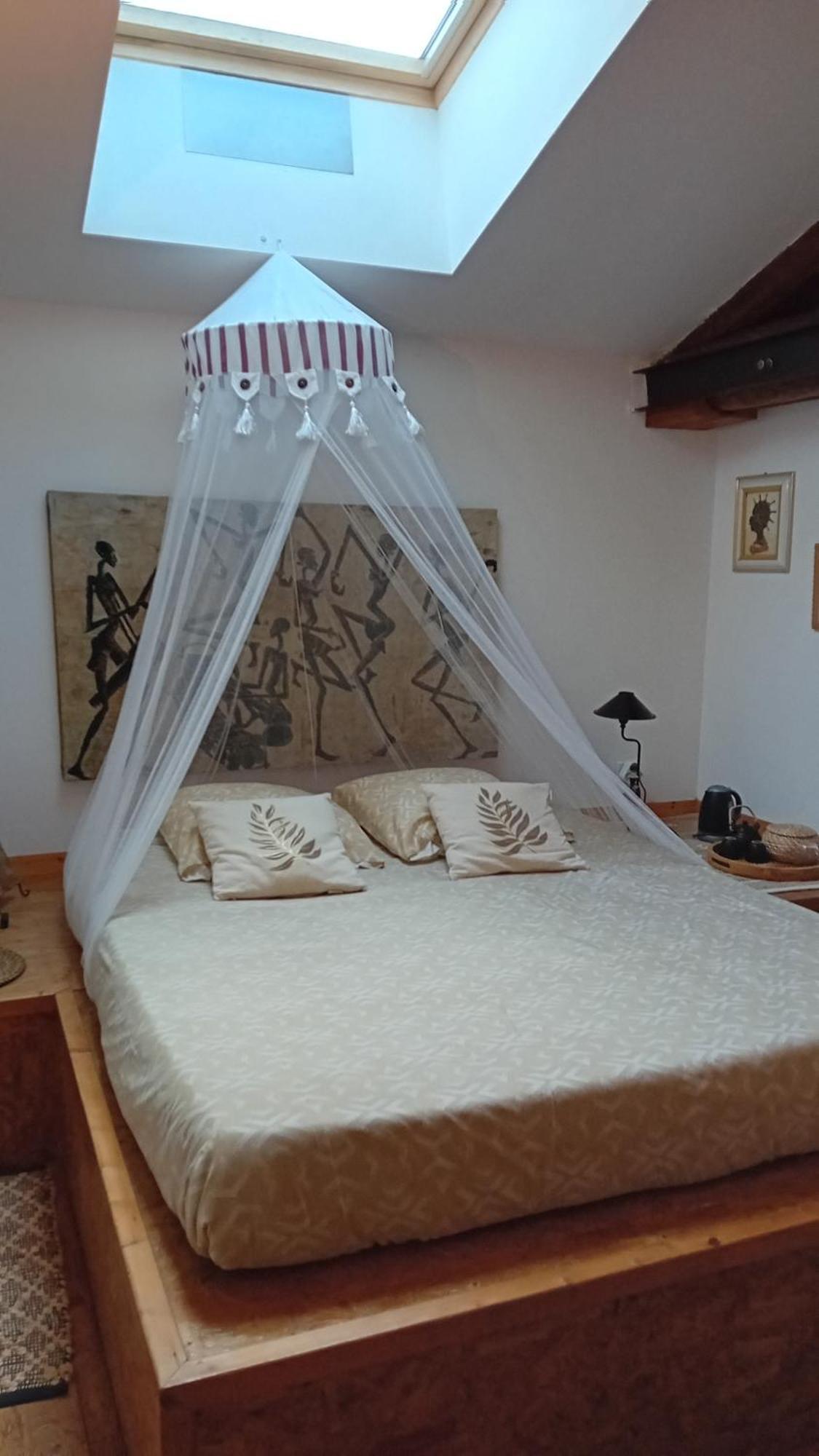 Le Couvent Hotel Veyre-Monton Екстериор снимка